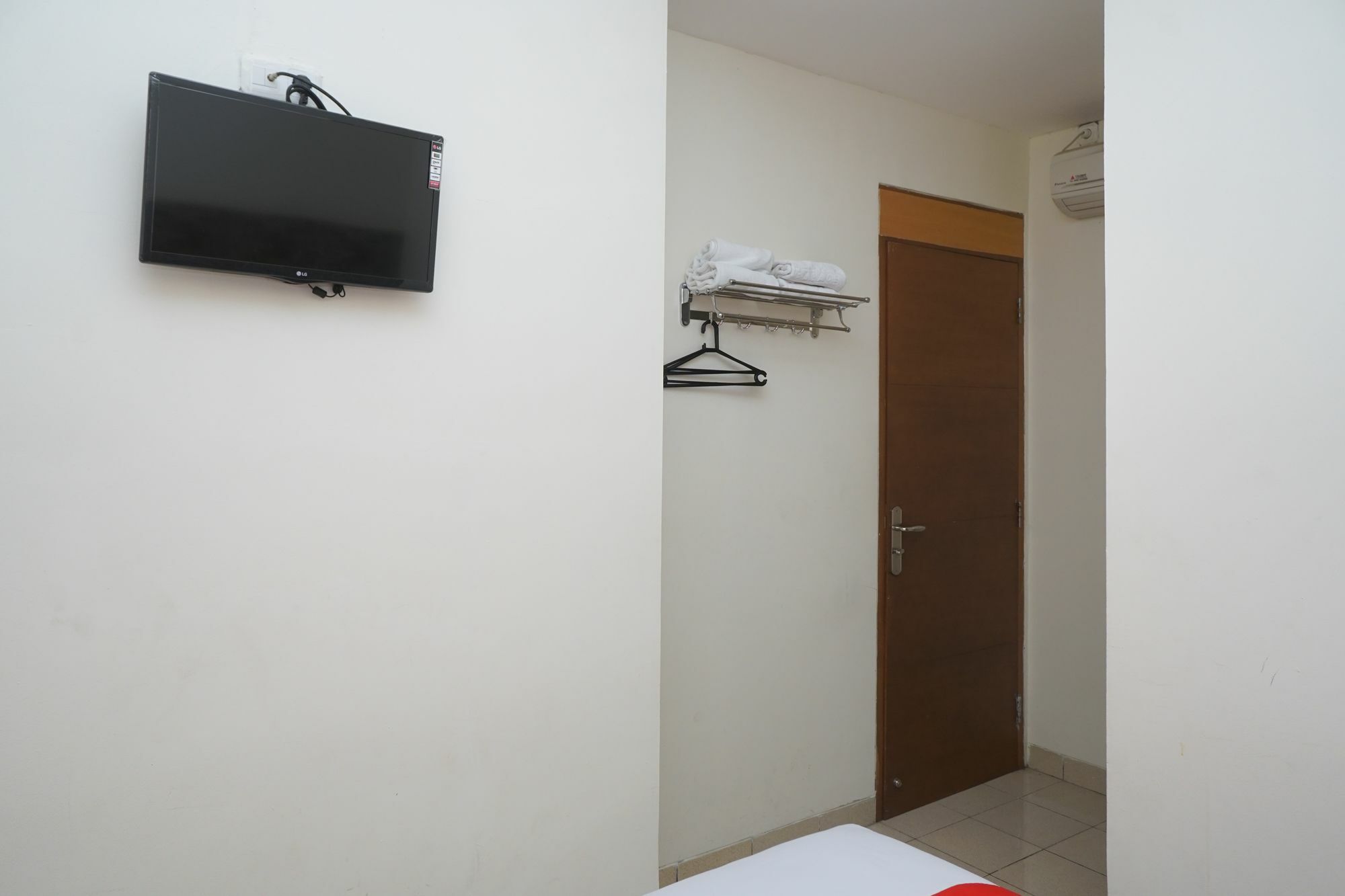 Reddoorz @ Ciumbuleuit Area Wisma tamu